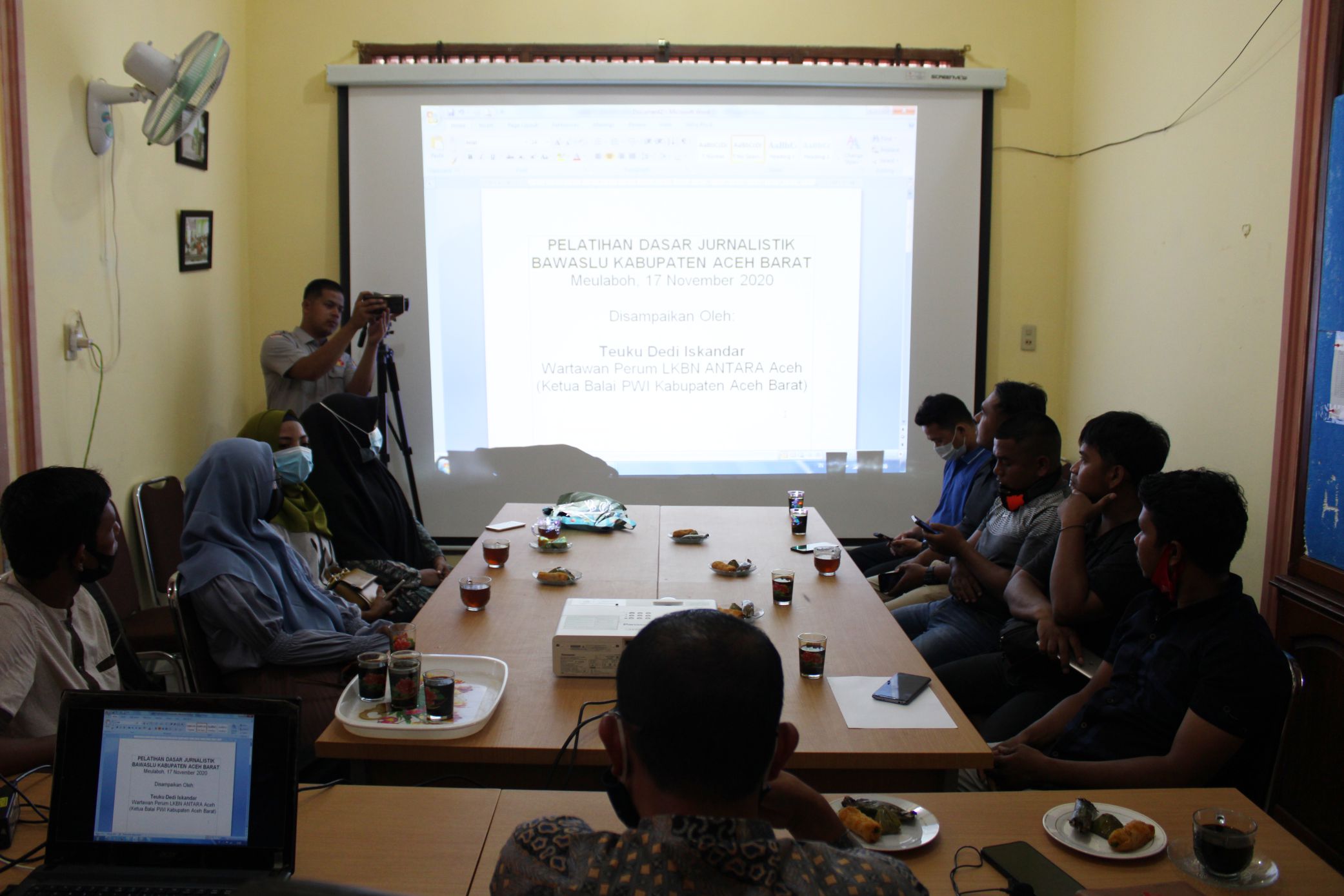 17 Kader SKPP Dan Jajaran Sekretariat Panwaslih Dilatih Ilmu Jurnalistik