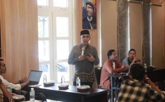 Sosialisasi dan Implementasi Peraturan Bawaslu dan Non Bawaslu. Fajran Zain : Jangan Berharap Negeri Ini Bebas Korupsi Kalau Suara Anda Bisa di Beli!