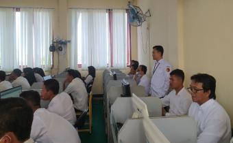 Hari Pertama Ujian Tulis Calon Panitia Pengawas Kecamatan (Panwascam) se- Kabupaten Aceh Barat